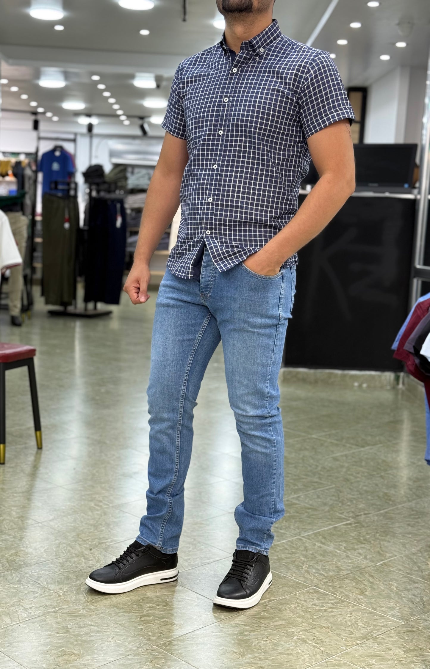 Chemise a carreaux demi manche