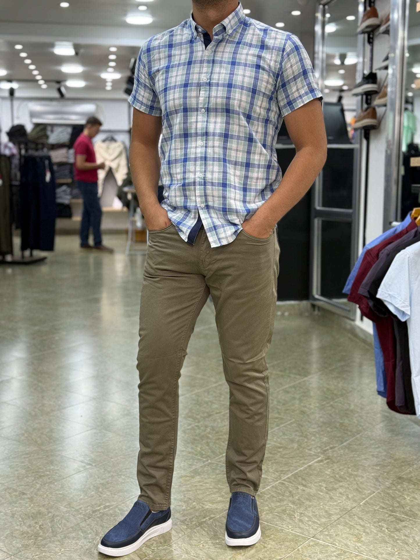 Chemise a carreaux demi manche